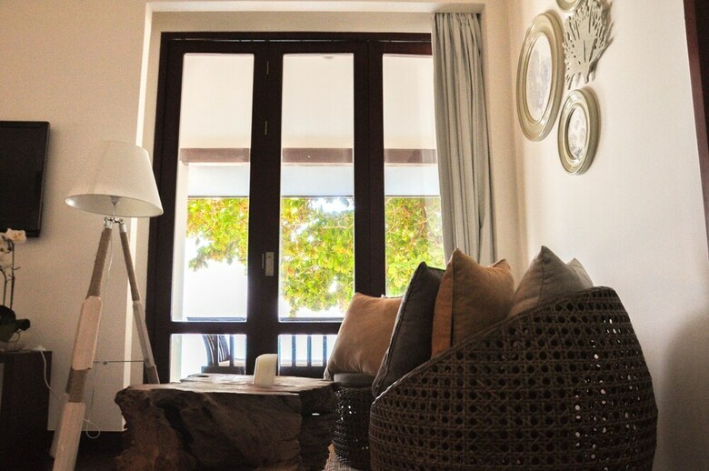 Hotel Maiton Beachfront Villa