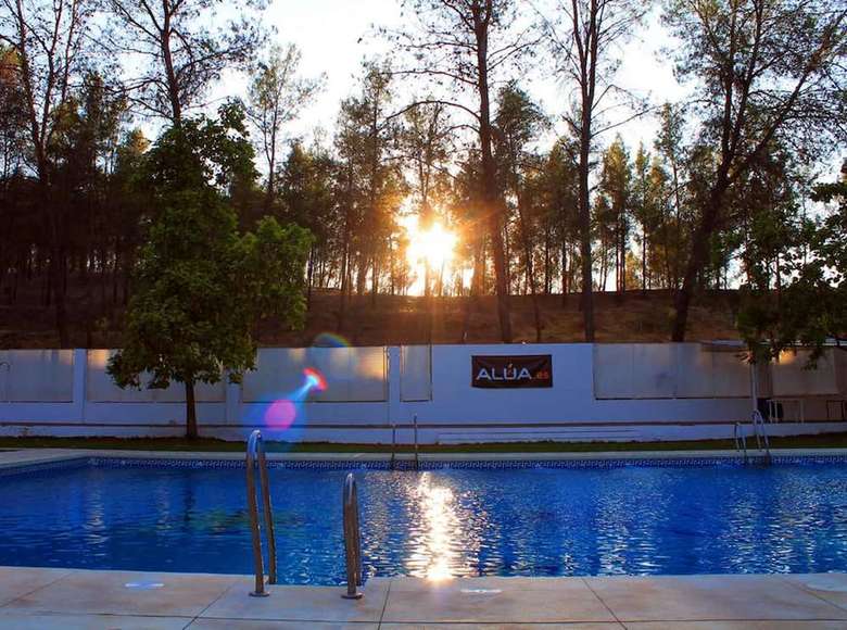 Bungalows Rafting Benamej�