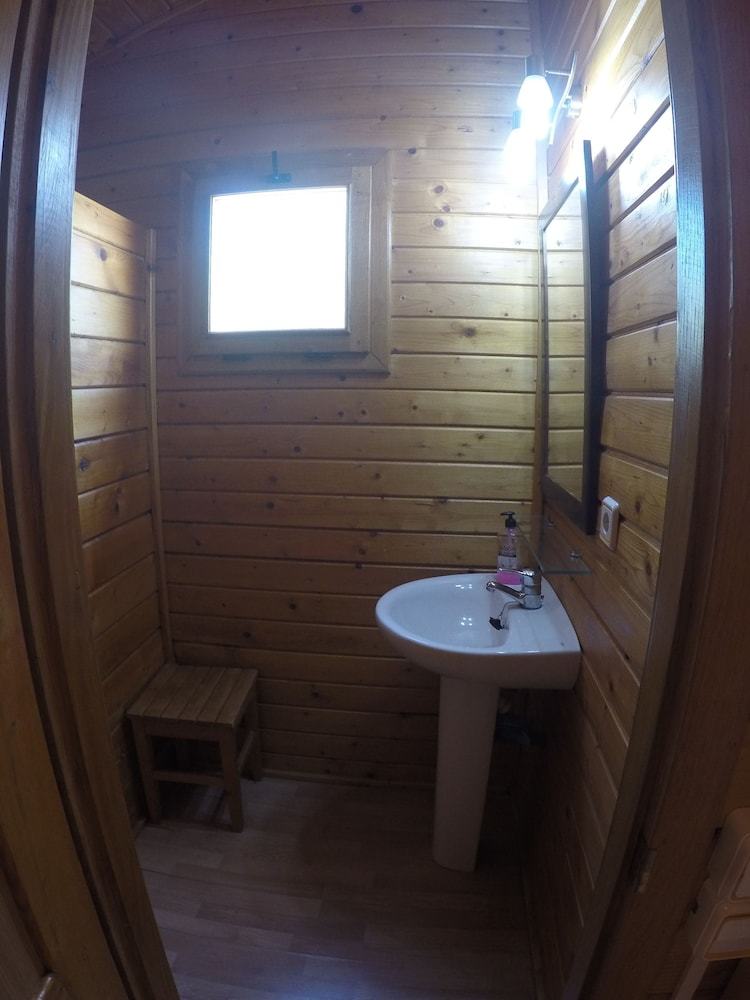 Bungalows Rafting Benamej�
