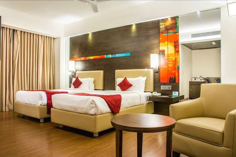 V Hotel