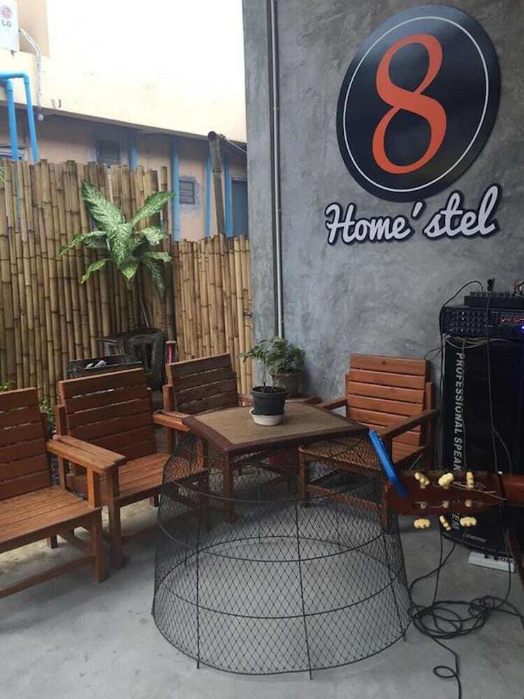 Hostal 8 Home'stel