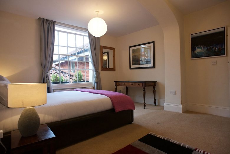 St Giles Serviced Apartments
