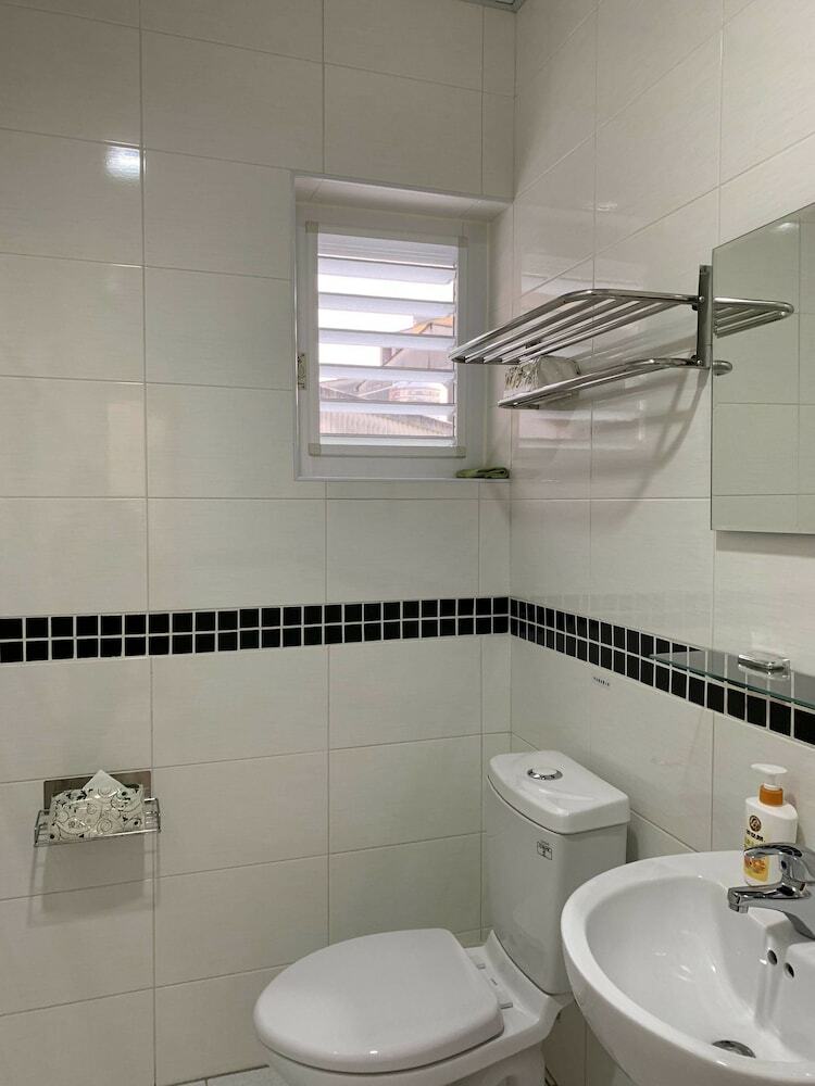 Hotel Tt Homestay