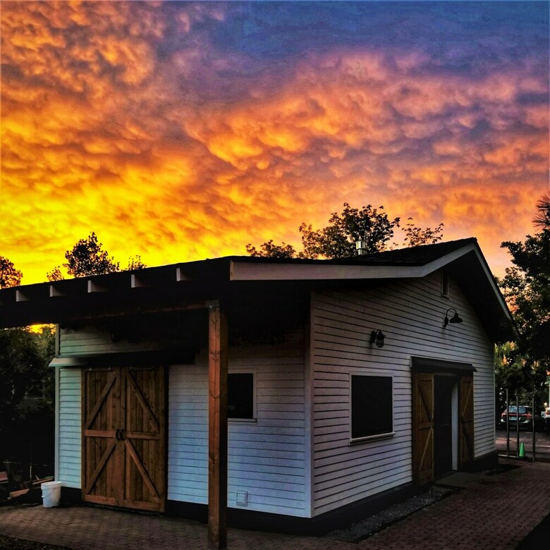 Hostal Bunk & Brew Historic Lucas House