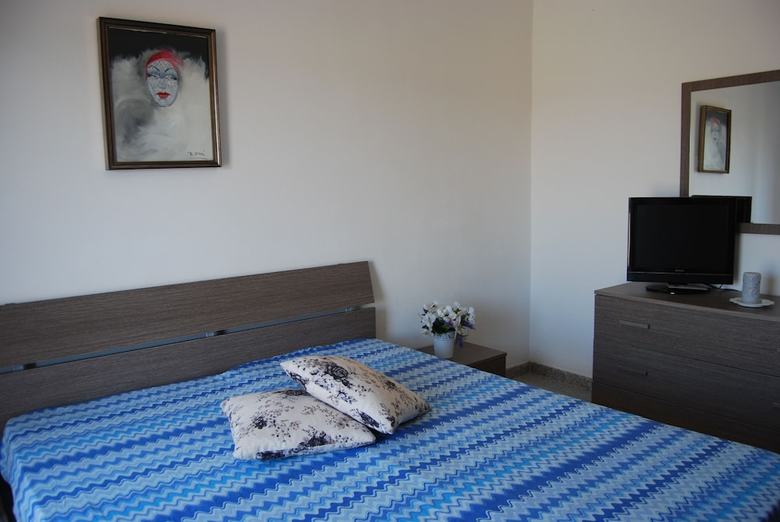 Apartamento Japigium Attico Poseidonia