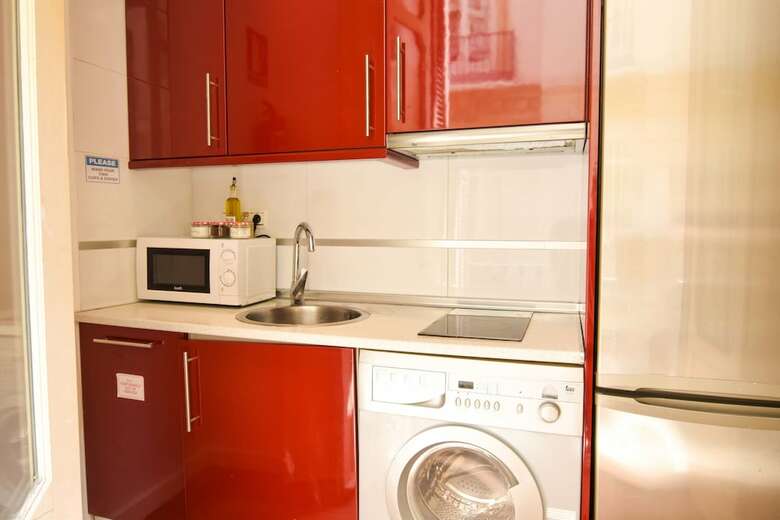 Apartamentos Letmalaga Souviron
