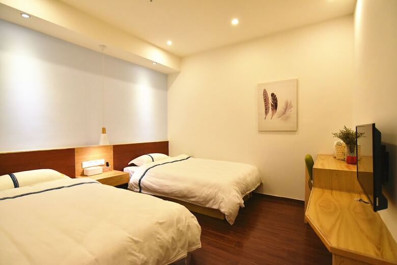 Hostal Ease Hostel