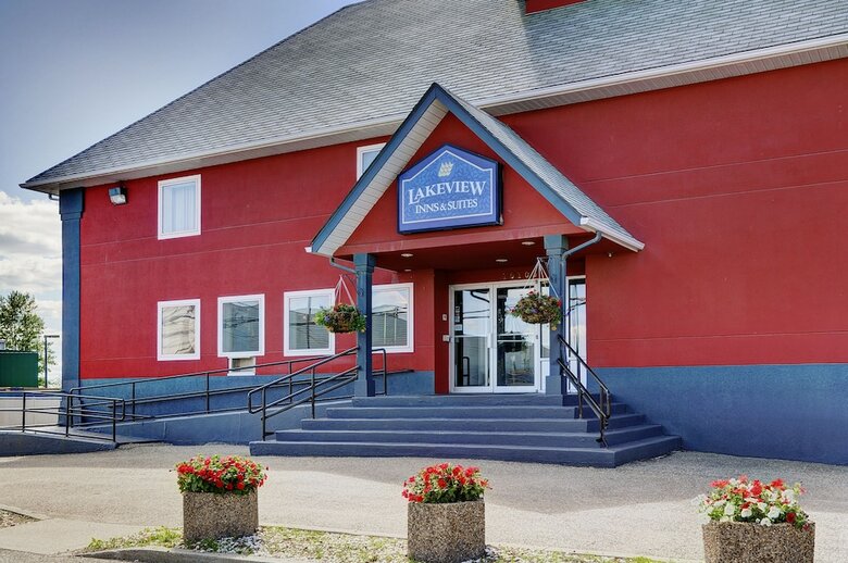 Hotel Lakeview Inns & Suites - Fort St. John