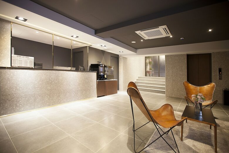 Brown Dot Hotel Masan