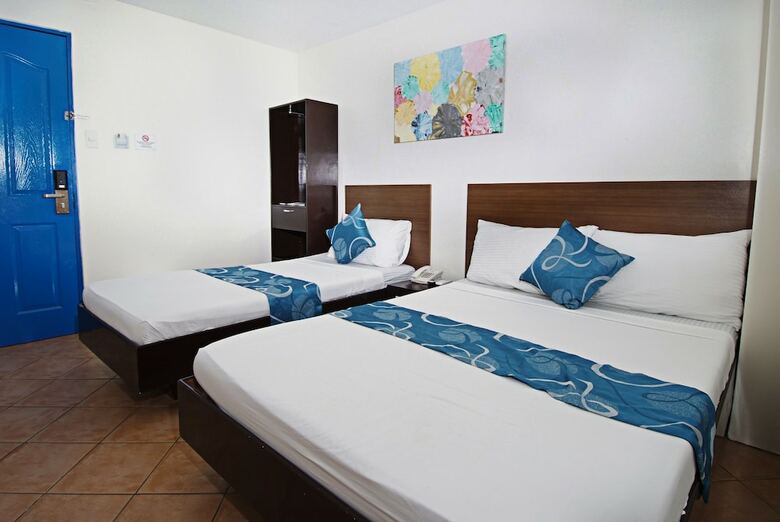 Skyblue Hotel