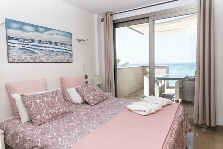 Aparthotel Apartamentos Delf�n