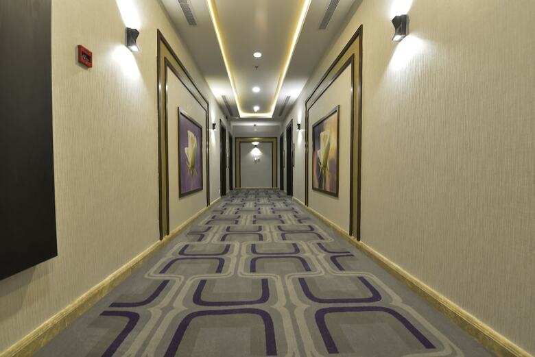 Rose White Hotel
