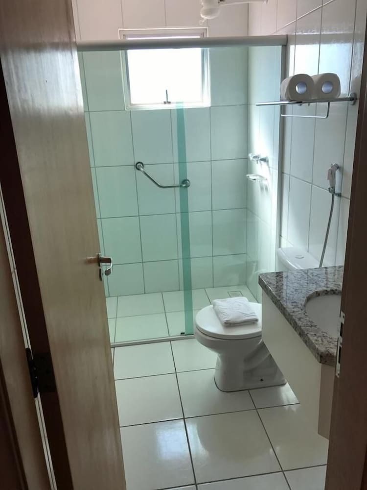 Apartamentos Golden Dolphin Express - Eu Tamb�m Vou