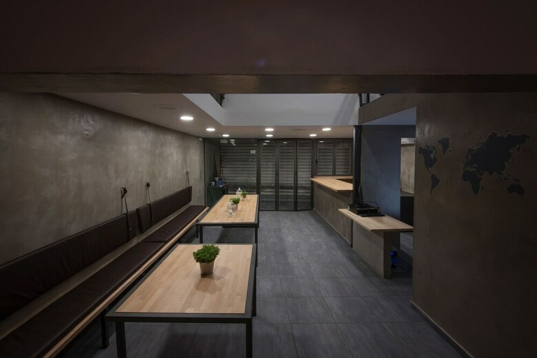Hostal Bedbox Hostel