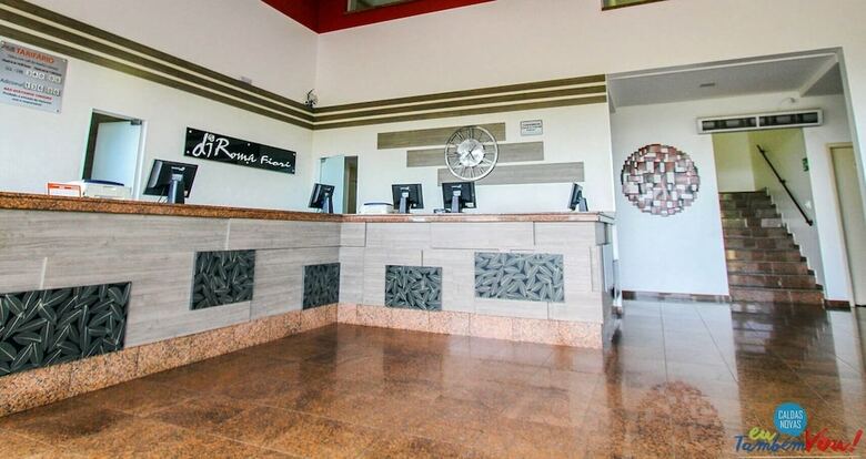 Aparthotel Diroma Fiore -eu Tambem Vou