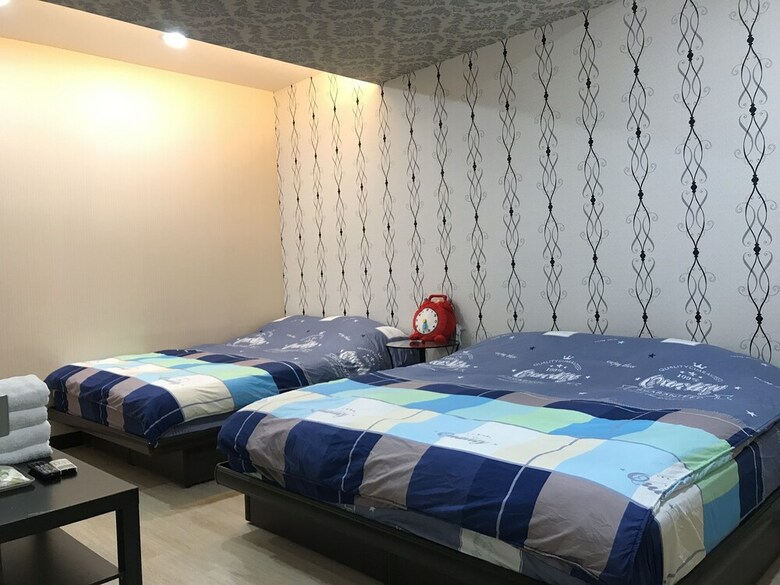 Lok Hotel