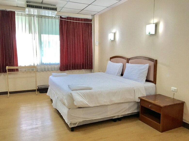 Hotel Coop Dopa Hostel