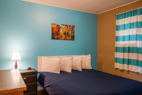 Lakeview Motel