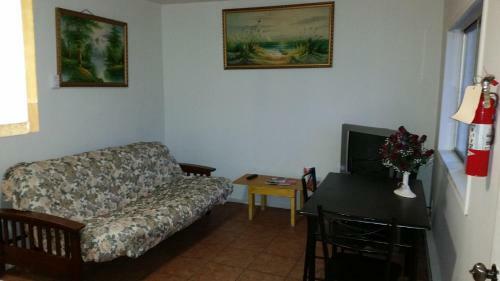 Sharodon Sands Motel