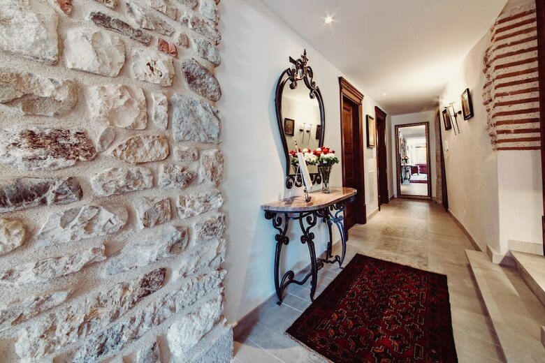 Villa Nepos Hotel