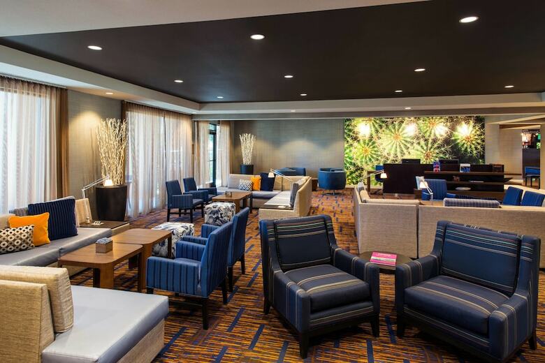 Hotel Courtyard By Marriott Palm Desert