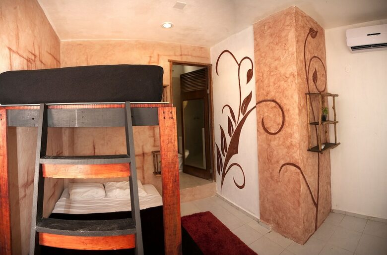 Hostal Lucky Traveler Hostel