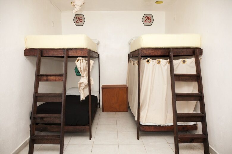 Hostal Lucky Traveler Hostel