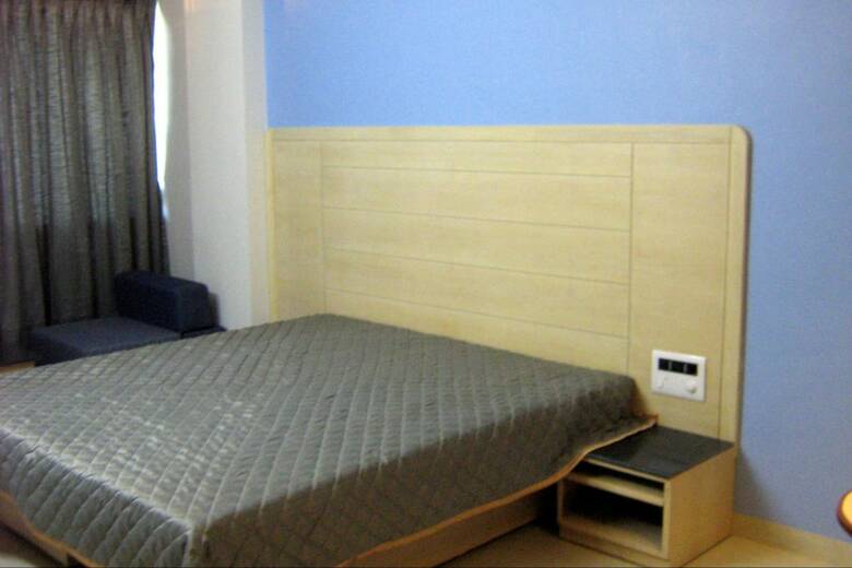 Hotel Raviraj