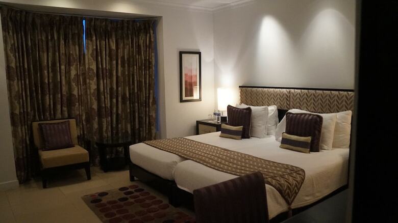 Hotel The Atrium
