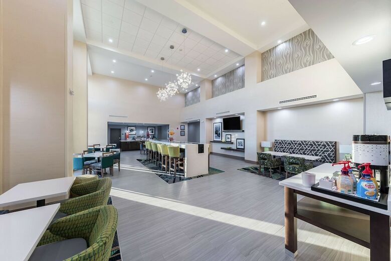Hotel Hampton Inn & Suites Pryor