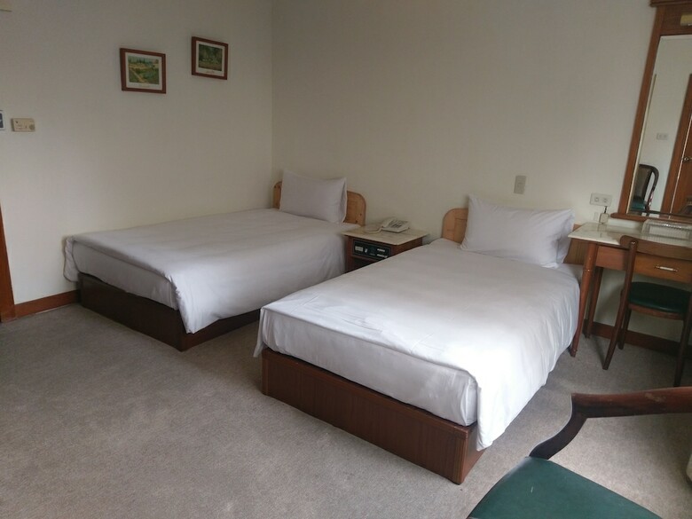 Puyisy Business Hotel
