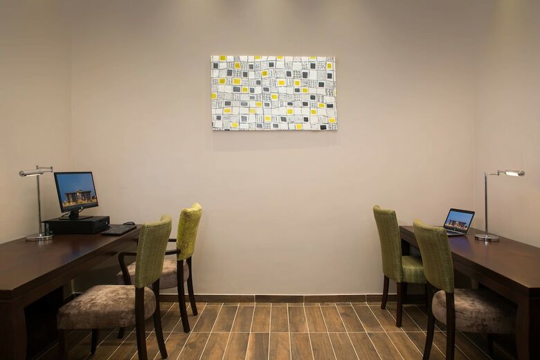 Protea Hotel Owerri Select