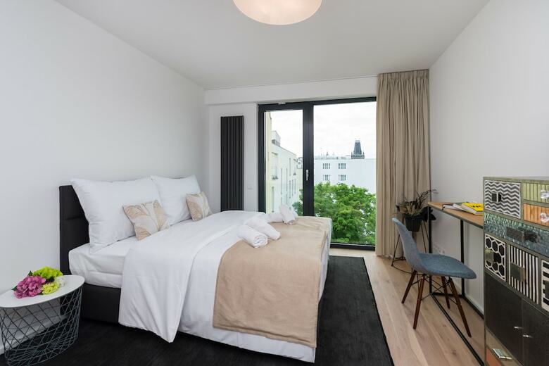 Empirent Beautiful Duplex Apartments