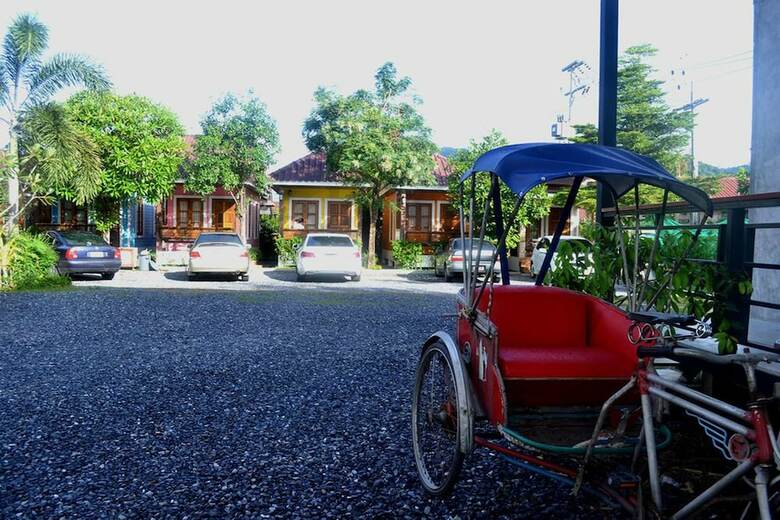 Hotel Toffee House Resort