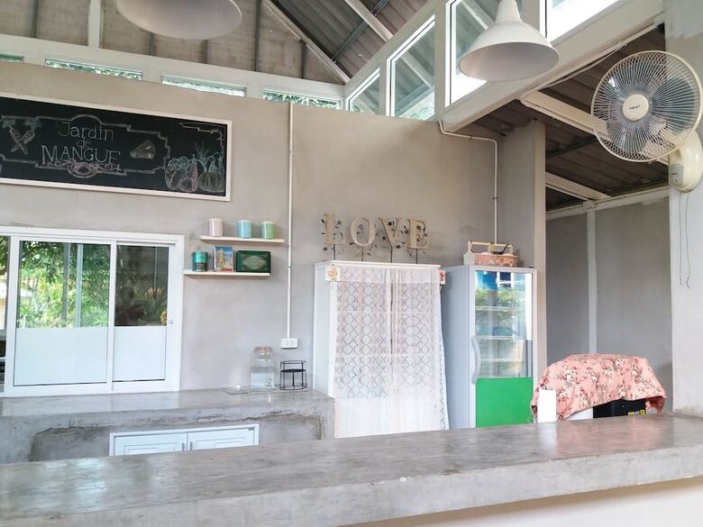 Hotel Jardin de Mangue Pakchong
