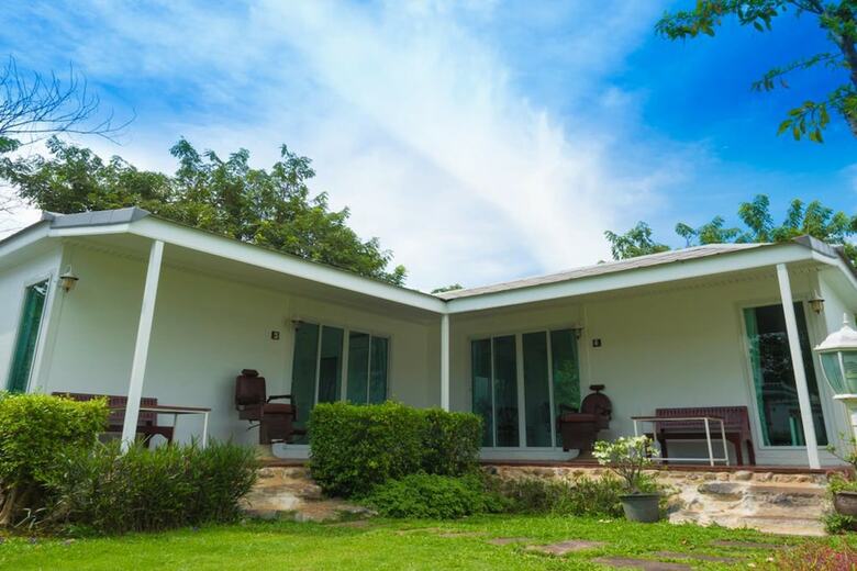 Hotel Baan Cake Khao Yai Resort