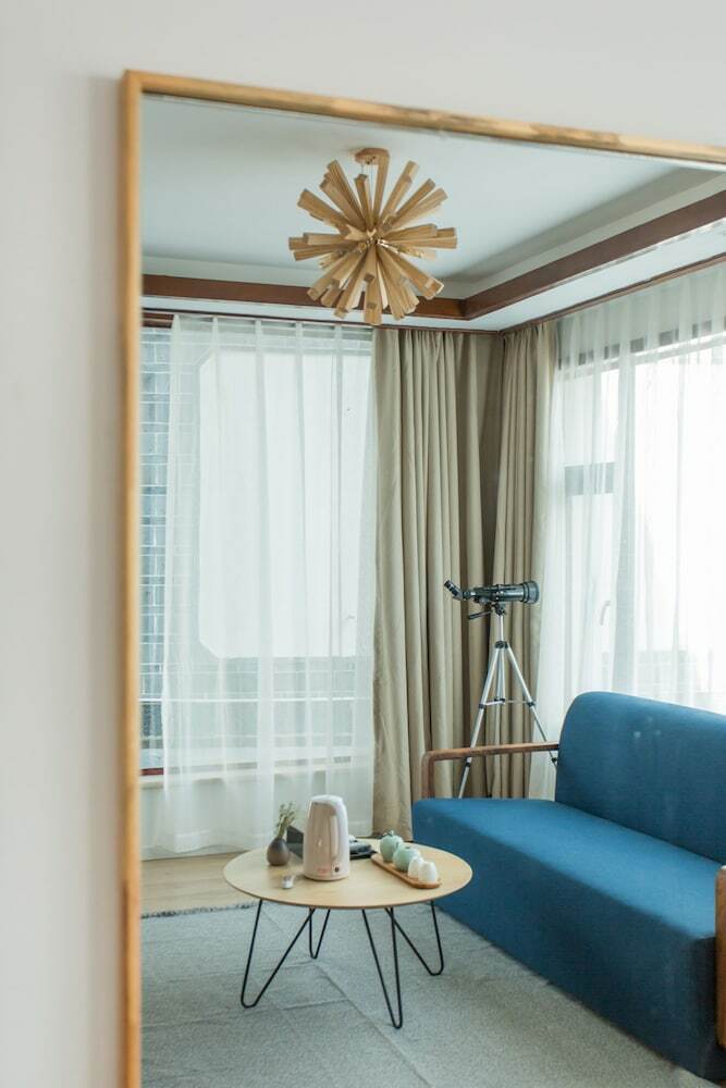Wangshan Travelling With Hotel