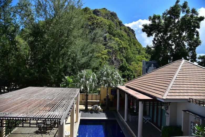 Hotel Puranaya Resort