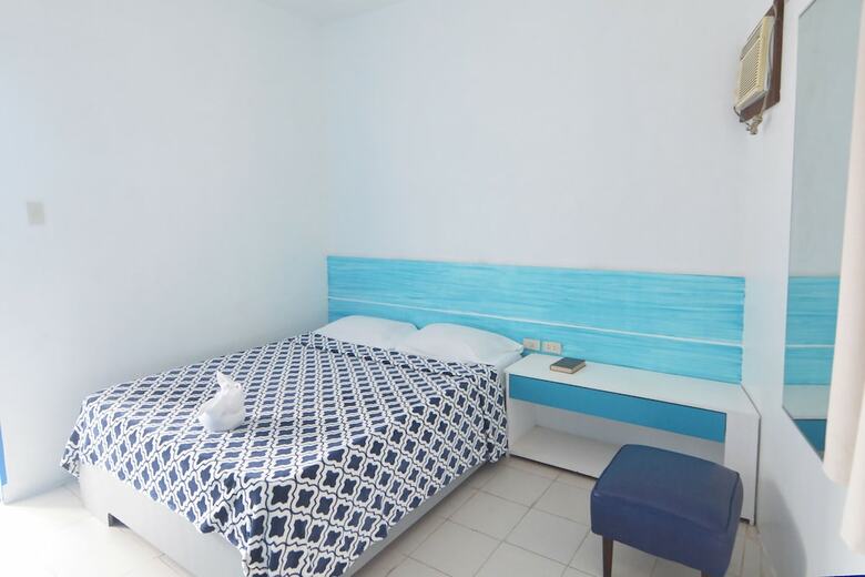 Hotel Highway To H Inn - Totolan
