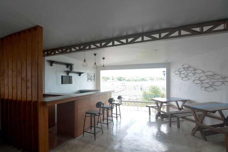 Hotel Highway To H Inn - Totolan