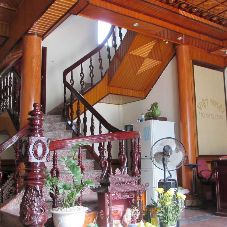 Viet Nhat Halong Hotel