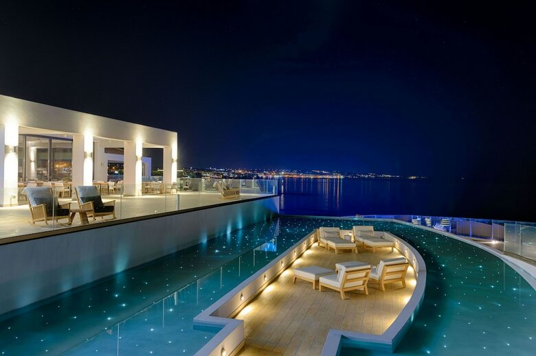 Apartamento Abaton Island Resort & Spa