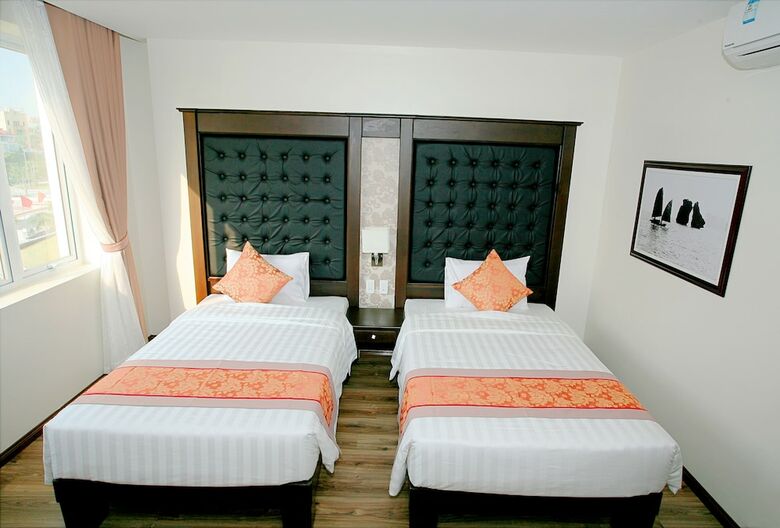 Ha Long Park Hotel