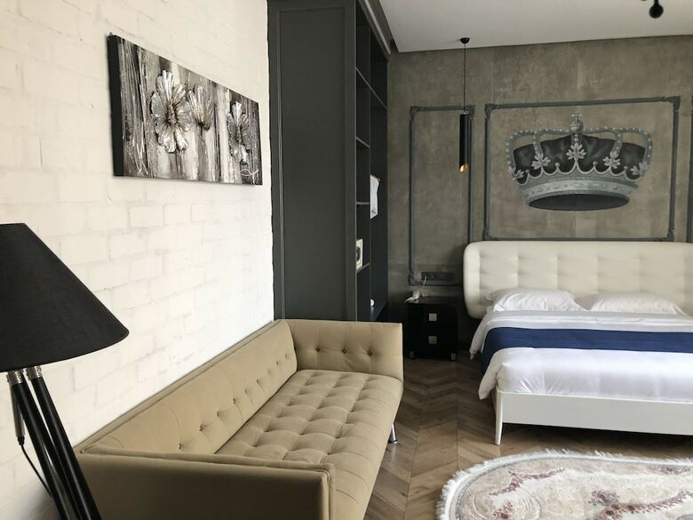 Bugu Hotel
