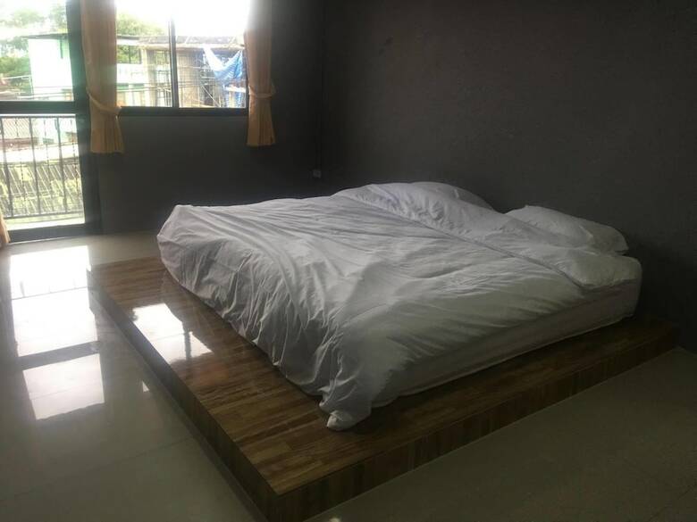 Hostal Doze Hostel