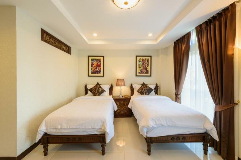 Hotel The Velvet Orchid