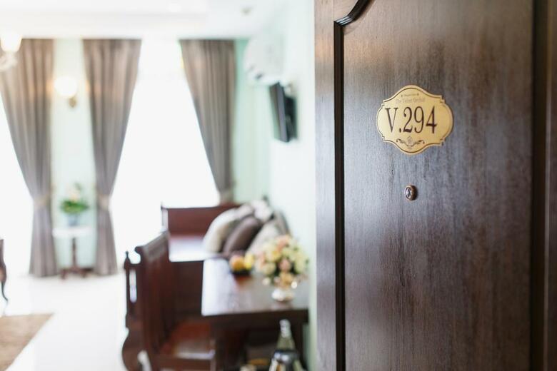 Hotel The Velvet Orchid
