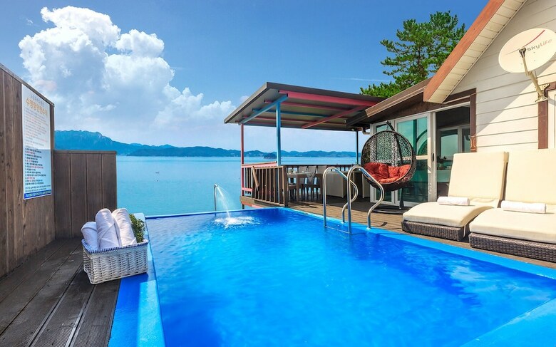 Yeosu Sunset & Sea Pension