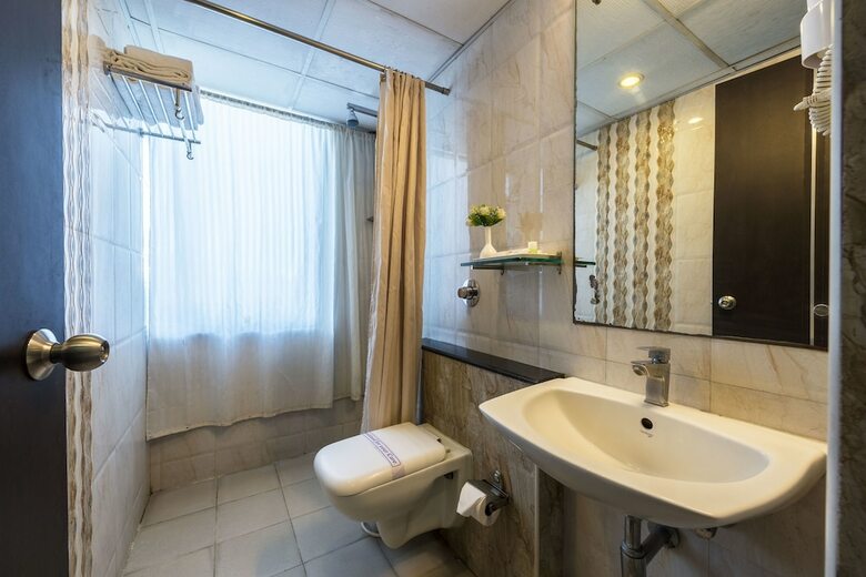 Hotel Raj Elegance - Manayata Tech Park