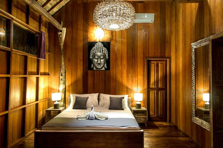 Hotel Gili Treehouses
